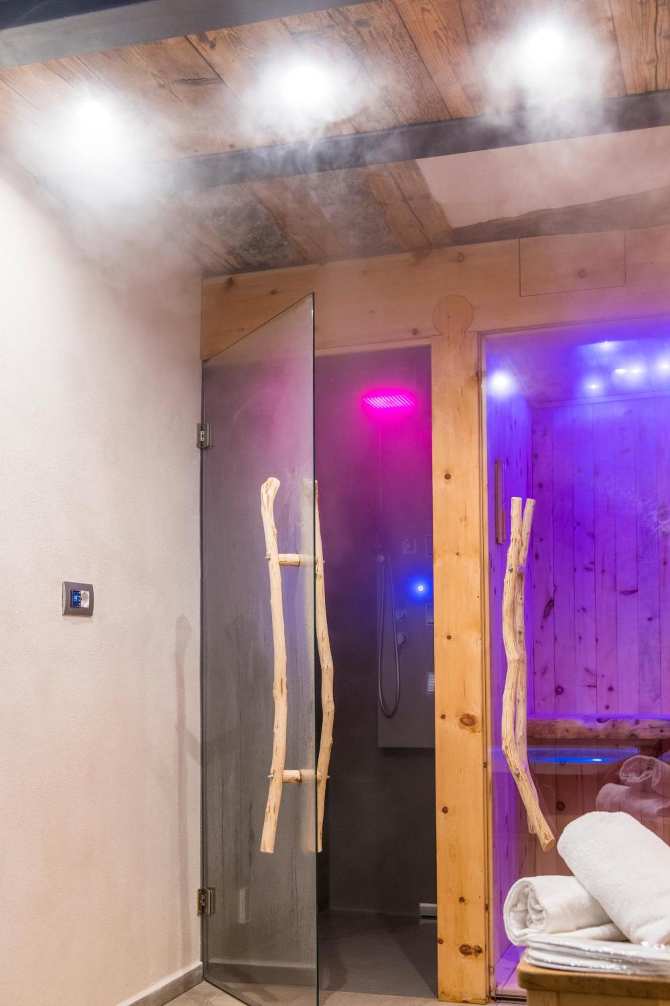La Placette - Albergo Diffuso E Trattoria Usseaux Ngoại thất bức ảnh