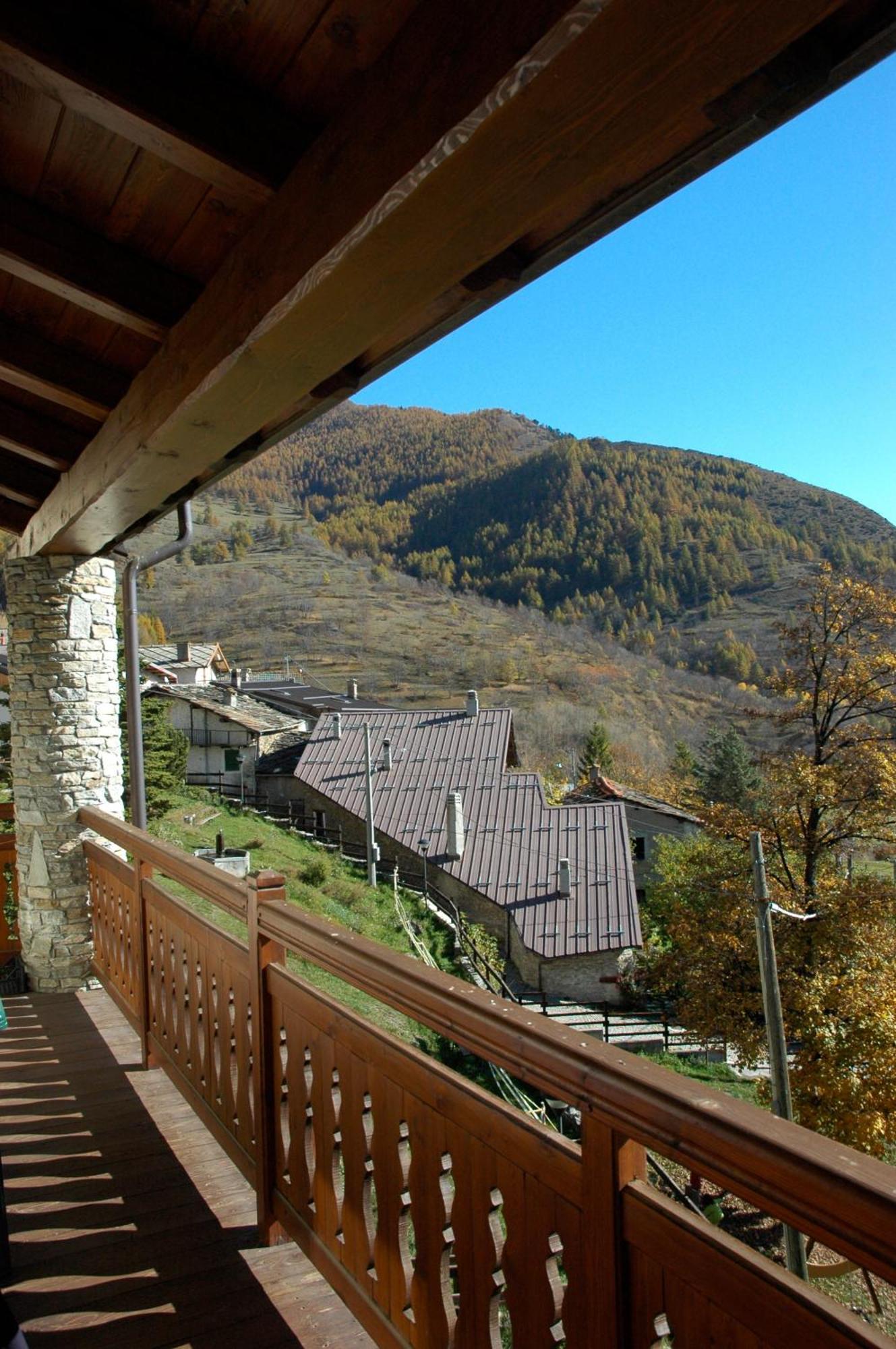 La Placette - Albergo Diffuso E Trattoria Usseaux Ngoại thất bức ảnh