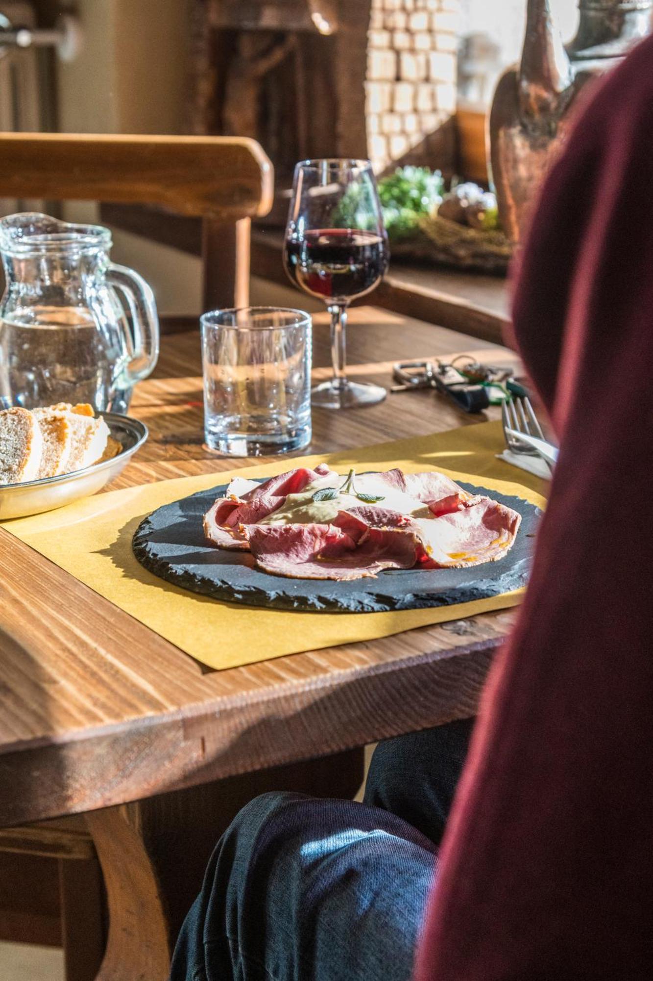 La Placette - Albergo Diffuso E Trattoria Usseaux Ngoại thất bức ảnh