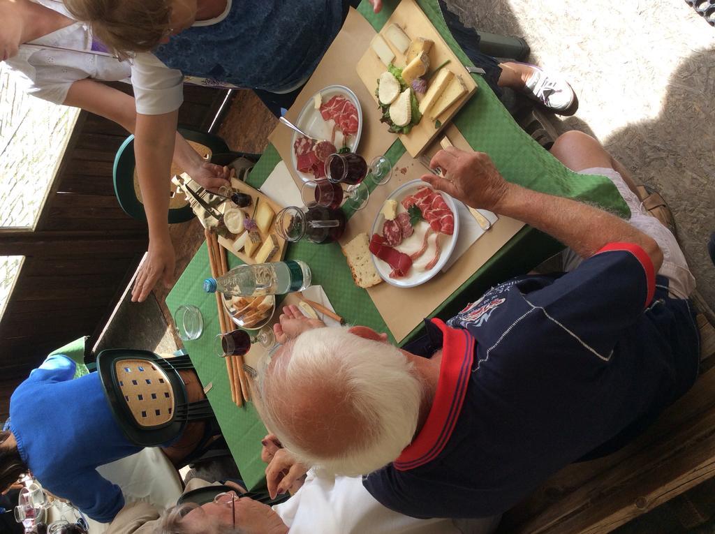 La Placette - Albergo Diffuso E Trattoria Usseaux Ngoại thất bức ảnh