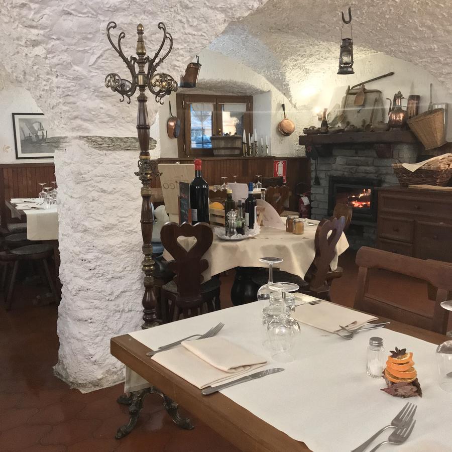 La Placette - Albergo Diffuso E Trattoria Usseaux Ngoại thất bức ảnh